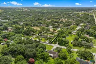 105 Tropical Dr, Victoria, TX 77904 - Photo 36