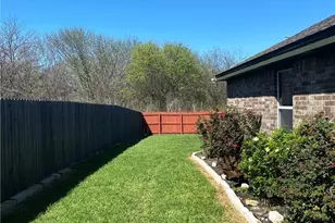 1004 Leah Dr, Troy, TX 76579 - Photo 32