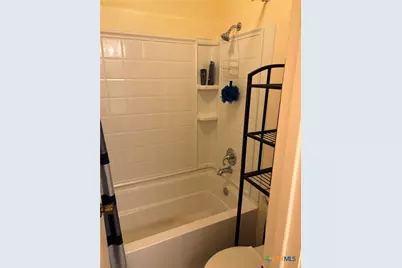 304 Rattan Drive, Victoria, TX 77901 - Photo 8