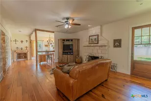 1690 Waterway Ln, New Braunfels, TX 78130 - Photo 6