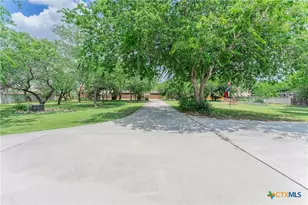 1690 Waterway Ln, New Braunfels, TX 78130 - Photo 32
