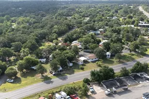 263 Timber Ln, Bandera, TX 78003 - Photo 14