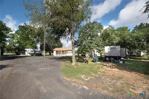 263 Timber Ln, Bandera, TX 78003 - Photo 6