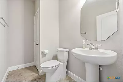 801 Green Meadow Drive, Harker Heights, TX 76548 - Photo 16