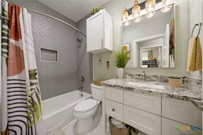 1228 Ervendberg Avenue #104, New Braunfels, TX 78130 - Photo 22
