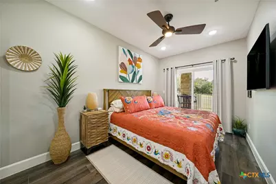 1228 Ervendberg Avenue #104, New Braunfels, TX 78130 - Photo 14