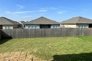 10211 Six Shooter Ln, Temple, TX 76502 - Photo 10