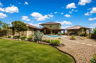 623 Nakishwana Cir, Sandia, TX 78383 - Photo 2
