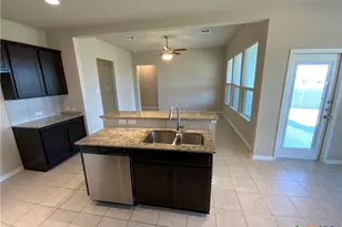 1110 Lakeway Crossing Dr, Temple, TX 76502 - Photo 8