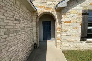 1110 Lakeway Crossing Dr, Temple, TX 76502 - Photo 4