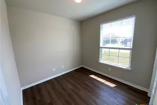 1110 Lakeway Crossing Dr, Temple, TX 76502 - Photo 22