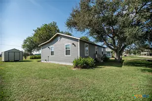 21 Mollnar Dr, Palacios, TX 77465 - Photo 22