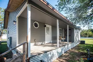 21 Mollnar Dr, Palacios, TX 77465 - Photo 6