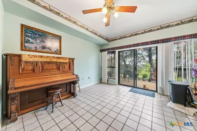 8017 Kenilworth Boulevard, Spring Branch, TX 78070 - Photo 14