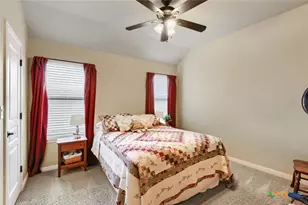 2262 Sun Chase Blvd, New Braunfels, TX 78130 - Photo 14