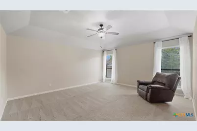 2262 Sun Chase Boulevard, New Braunfels, TX 78130 - Photo 18
