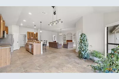 2262 Sun Chase Boulevard, New Braunfels, TX 78130 - Photo 12