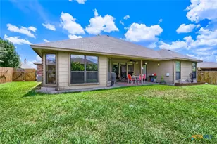 2262 Sun Chase Blvd, New Braunfels, TX 78130 - Photo 38