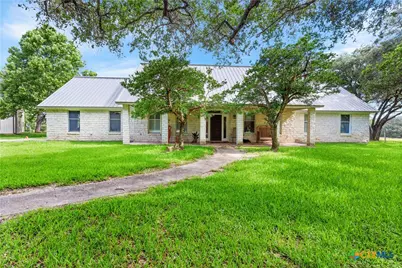 801 Treasure Oaks Road, Inez, TX 77968 - Photo 4