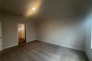 1433 Redwood Crk, Seguin, TX 78155 - Photo 22