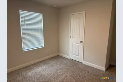1433 Redwood Creek, Seguin, TX 78155 - Photo 4