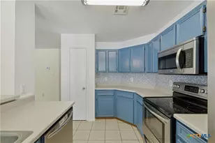 213 W Anderson Ave, Copperas Cove, TX 76522 - Photo 4