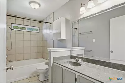 213 W Anderson Avenue, Copperas Cove, TX 76522 - Photo 6