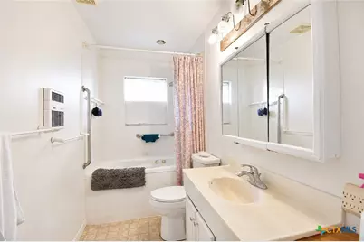 194 Club Drive, Victoria, TX 77905 - Photo 16