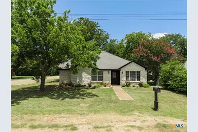 600 Garfield Street, McGregor, TX 76657 - Photo 2