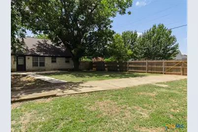 600 Garfield Street, McGregor, TX 76657 - Photo 26