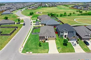 702 Hollyhock Dr, Temple, TX 76502 - Photo 44
