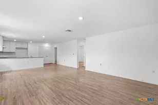 1355 Art Wall Wy, San Antonio, TX 78221 - Photo 4