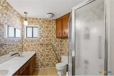 996 Carefree Drive, Victoria, TX 77905 - Photo 18