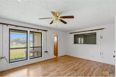 996 Carefree Drive, Victoria, TX 77905 - Photo 16