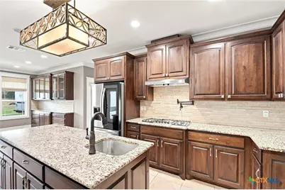778 Haven Point Loop, New Braunfels, TX 78132 - Photo 14