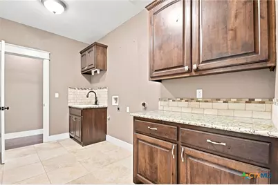778 Haven Point Loop, New Braunfels, TX 78132 - Photo 18