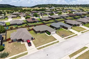3502 Lucas St, Copperas Cove, TX 76522 - Photo 4