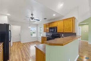3502 Lucas St, Copperas Cove, TX 76522 - Photo 10