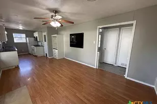 1204 S 7th St, Copperas Cove, TX 76522 - Photo 10