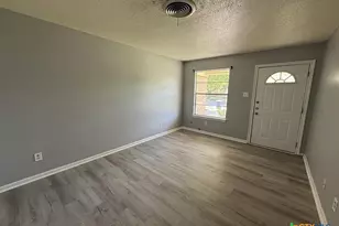 1204 S 7th St, Copperas Cove, TX 76522 - Photo 4