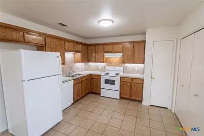 2915 Sunflower Trail #b, Copperas Cove, TX 76522 - Photo 4