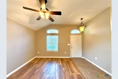 132 Carlsbad Drive, Victoria, TX 77904 - Photo 4