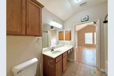 132 Carlsbad Drive, Victoria, TX 77904 - Photo 16