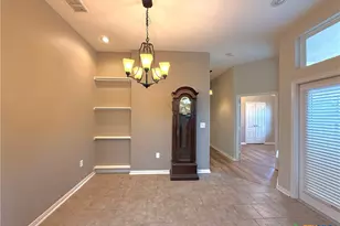 132 Carlsbad Dr, Victoria, TX 77904 - Photo 12