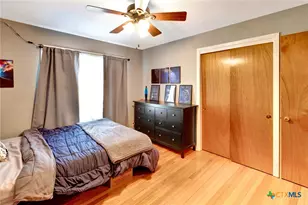 2105 E Mistletoe Ave, Victoria, TX 77901 - Photo 10