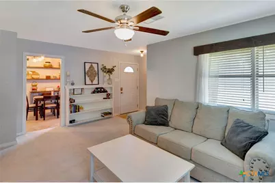2105 E Mistletoe Avenue, Victoria, TX 77901 - Photo 4