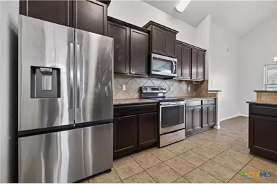 6301 Creek Land Road, Killeen, TX 76549 - Photo 16