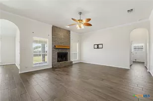 2022 Merlin Dr, Harker Heights, TX 76548 - Photo 6