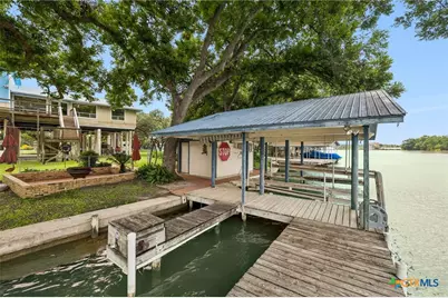 160 Lakeside Drive, Seguin, TX 78155 - Photo 30