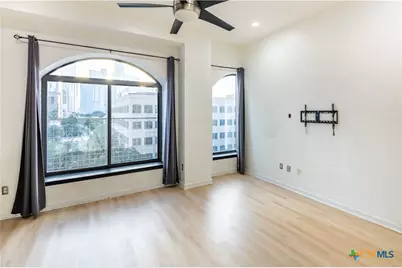 507 Sabine Street #404, Austin, TX 78701 - Photo 2